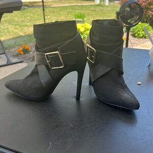 Micheal Antonio ankle boots sz 8
